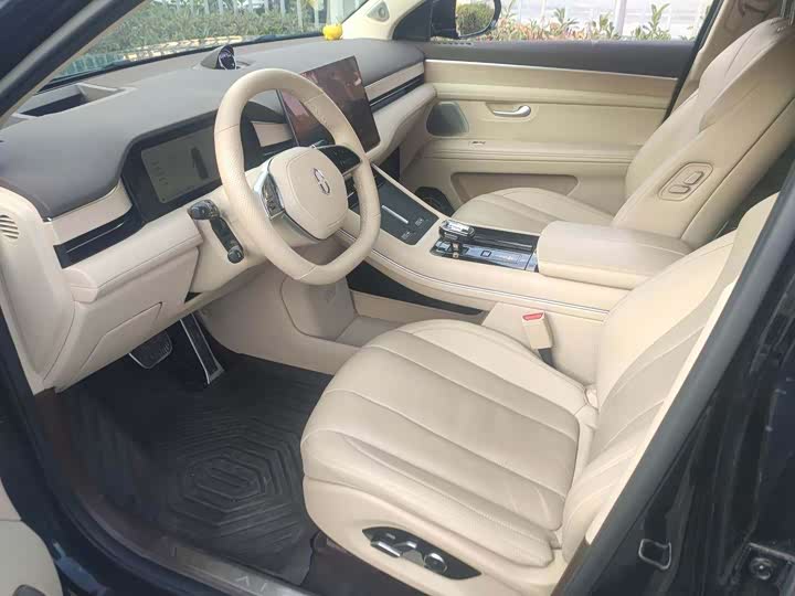 Aito M7 2024 2024款 1.5T 智驾四驱Ultra版 5座