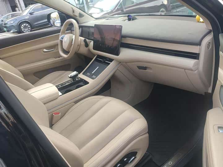 Aito M7 2024 2024款 1.5T 智驾四驱Ultra版 5座