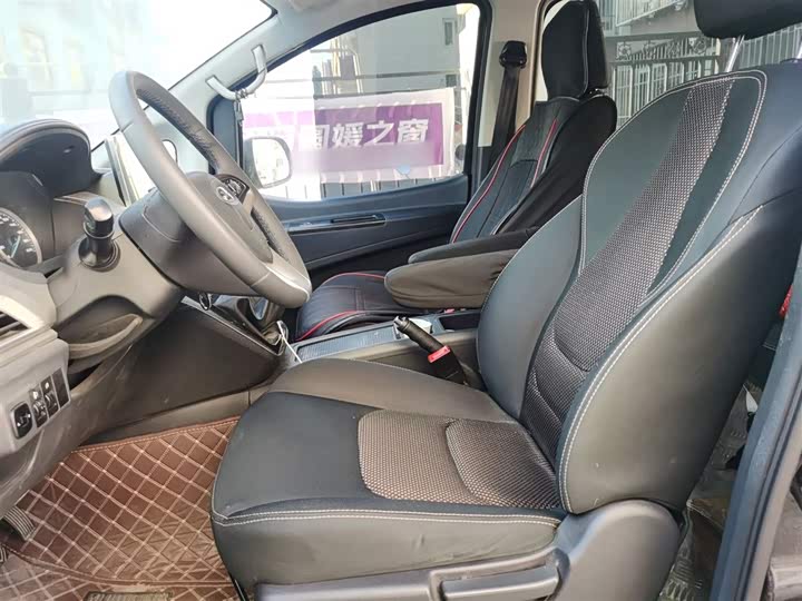 JAC Refine M3 2023 2023款 PLUS 1.8L 7/8座智联版