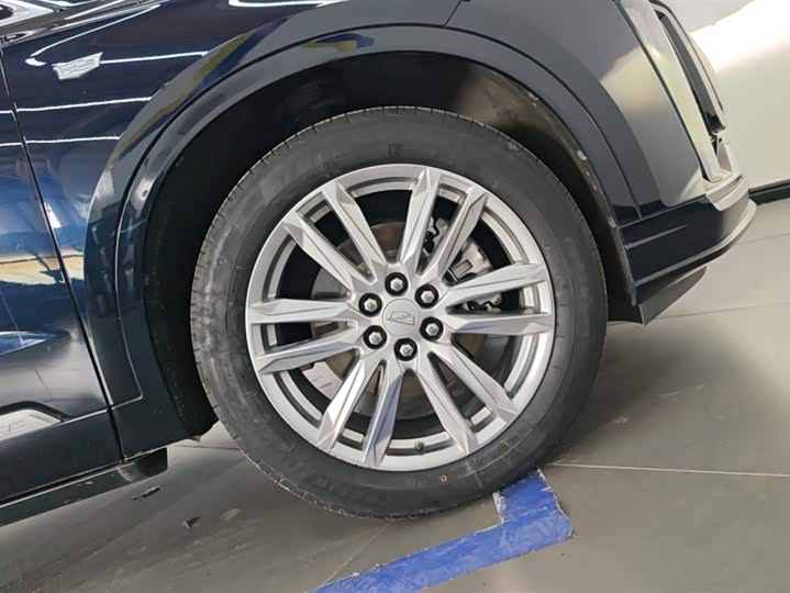 Cadillac XT6 2022 2022款 2.0T 六座两驱豪华型