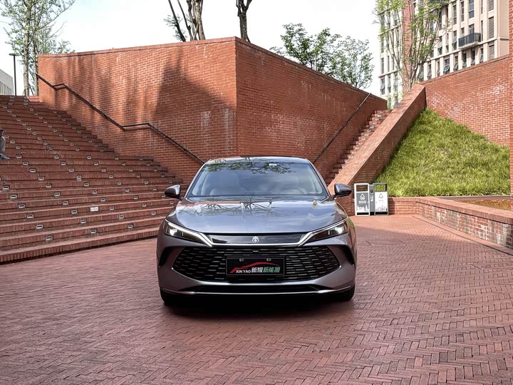 BYD Qin L 2025 2025款 DM-i 智驾版 120KM超越型