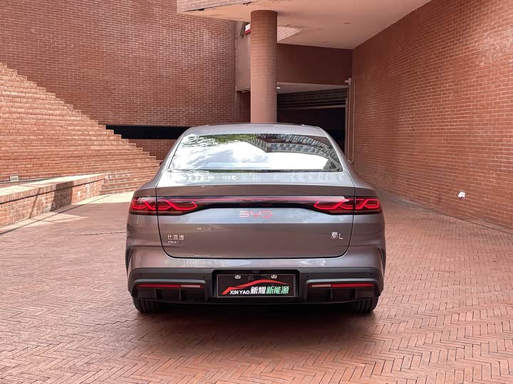 BYD Qin L 2025 2025款 DM-i 智驾版 120KM超越型