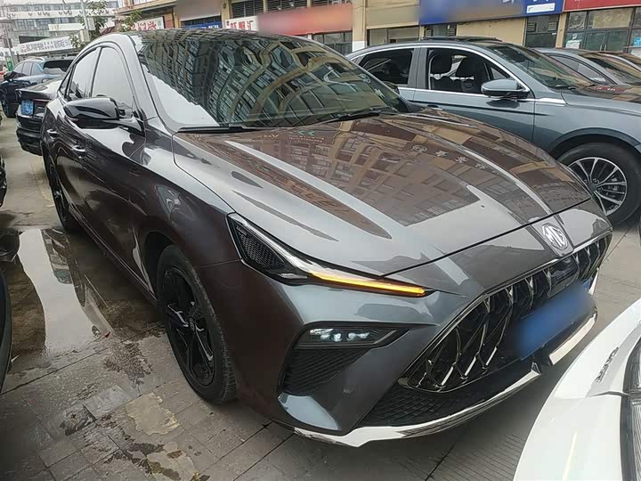 MG Motor 5 Scorpio 2022 2022款 1.5T Trophy运动旗舰版