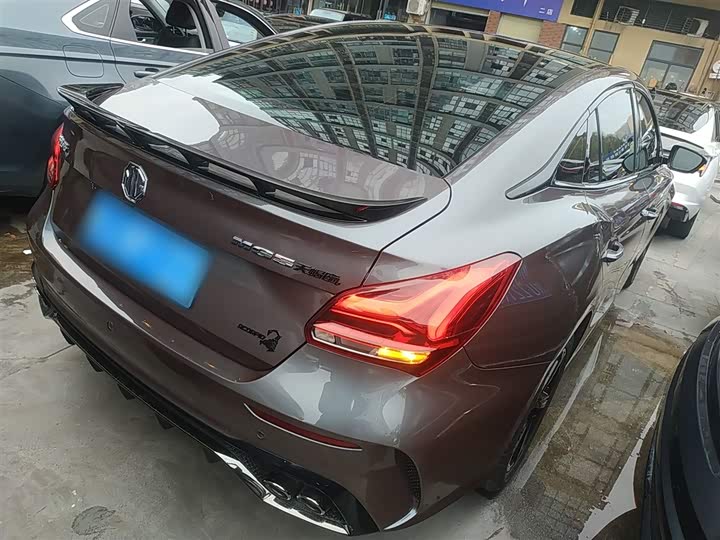 MG Motor 5 Scorpio 2022 2022款 1.5T Trophy运动旗舰版
