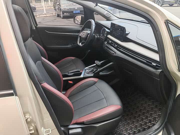 Geely Vision X3 2021 2021款 PRO 1.5L CVT尊贵型