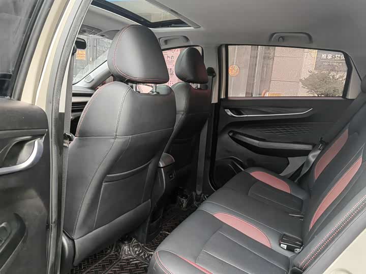 Geely Vision X3 2021 2021款 PRO 1.5L CVT尊贵型