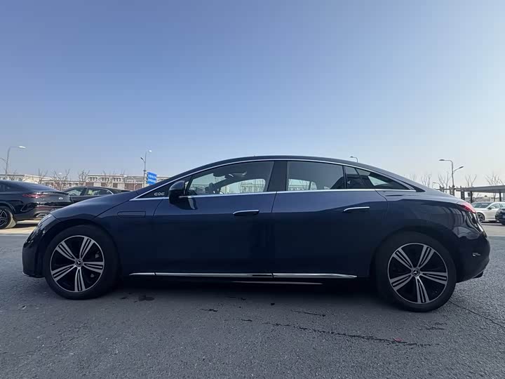Mercedes-Benz EQE 2022 2022款 350 豪华版