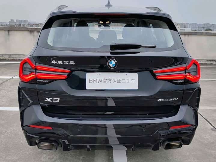 BMW X3 2023 2023款 改款 xDrive30i 领先型 M曜夜套装