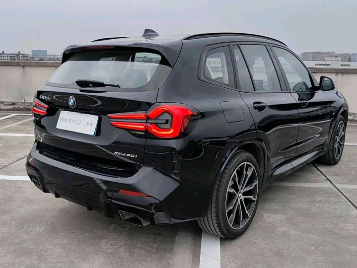 BMW X3 2023 2023款 改款 xDrive30i 领先型 M曜夜套装