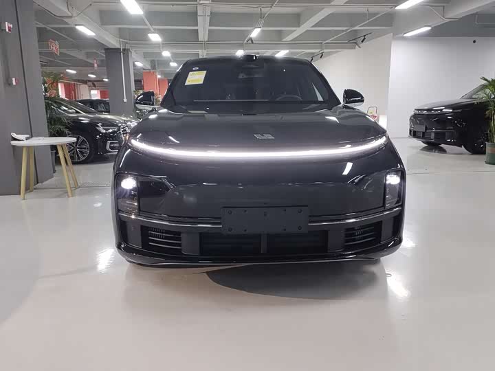 LiXiang L7 2025 2025款 Ultra 智能焕新版