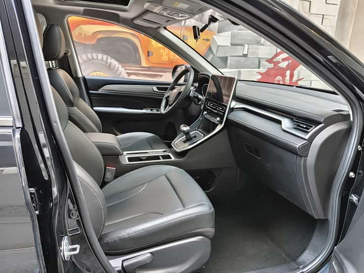 Haval M6 2023 2023款 PLUS 1.5T DCT豪华智联型