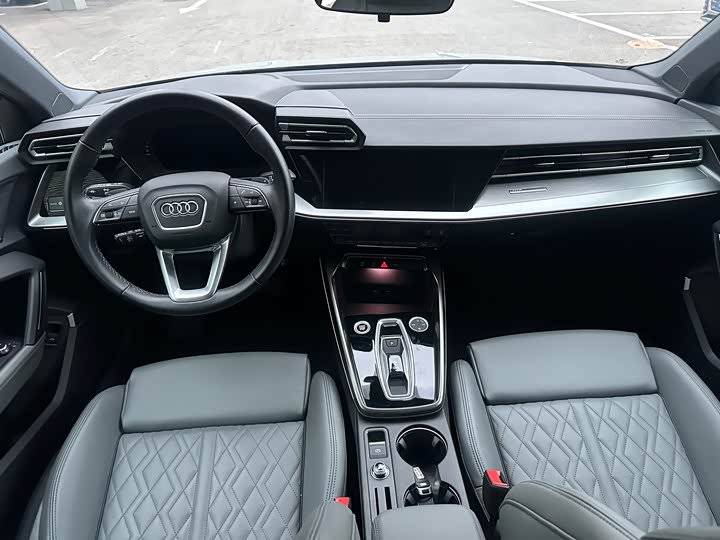 Audi A3 2025 2025款 Sportback 35TFSI 飞驰尊享型