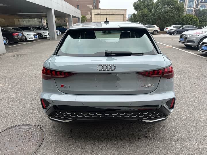 Audi A3 2025 2025款 Sportback 35TFSI 飞驰尊享型