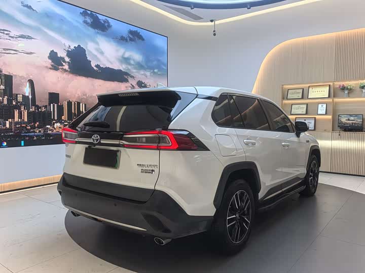 Toyota Wildlander Hybrid 2021 2021款 高性能版 2.5L 两驱劲擎版