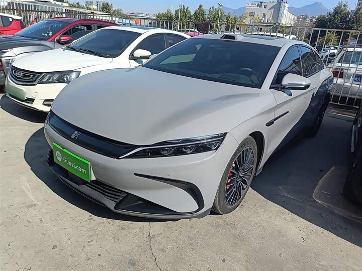 2025 BYD Han