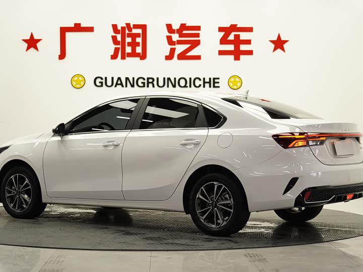 Kia K3 2023 2023款 1.5L CVT豪华版