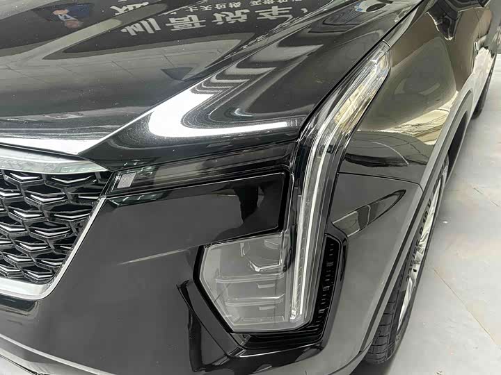 Cadillac XT4 2024 2024款 28T 两驱豪华型