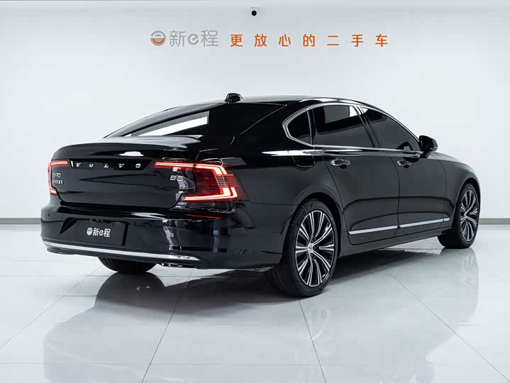 Volvo S90 2025 2025款 B5 智远豪华版