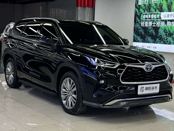 Toyota Highlander 2024 2024款 2.5L智能电混双擎四驱尊贵版 7座