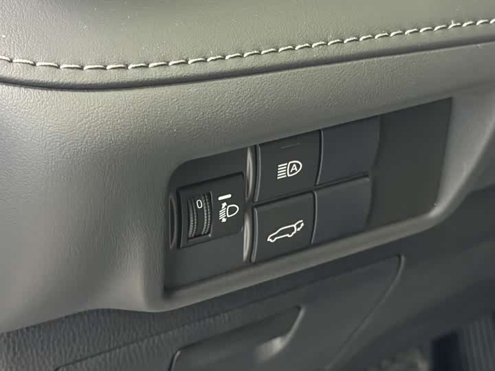 Toyota Highlander 2024 2024款 2.5L智能电混双擎四驱尊贵版 7座