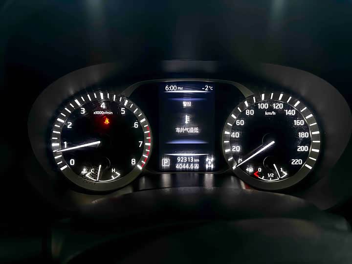 Nissan Terra 2020 2020款 2.5L XL Upper 4WD 自动四驱豪华版