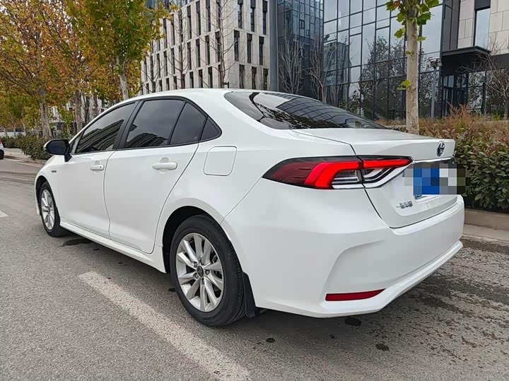 Toyota Corolla 2024 2024款 1.8L 智能电混双擎 先锋版