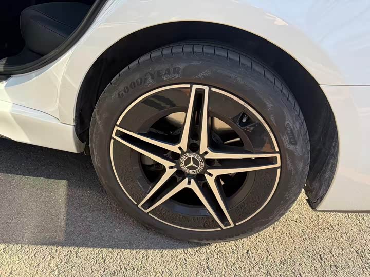 Mercedes-Benz C-Class 2025 2025款 改款 C 260 L 皓夜运动版