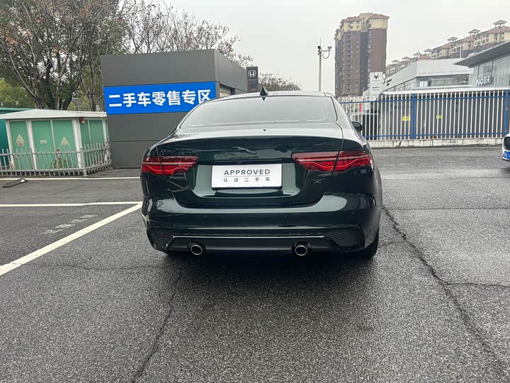 Jaguar XE L 2025 2025款 2.0T 250PS R-DYNAMIC 90周年典藏版