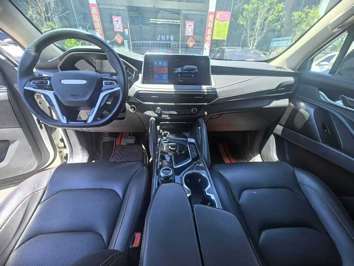 Maxus D90 Pro 2021 2021款 2.0T 汽油两驱精英特别版 6座