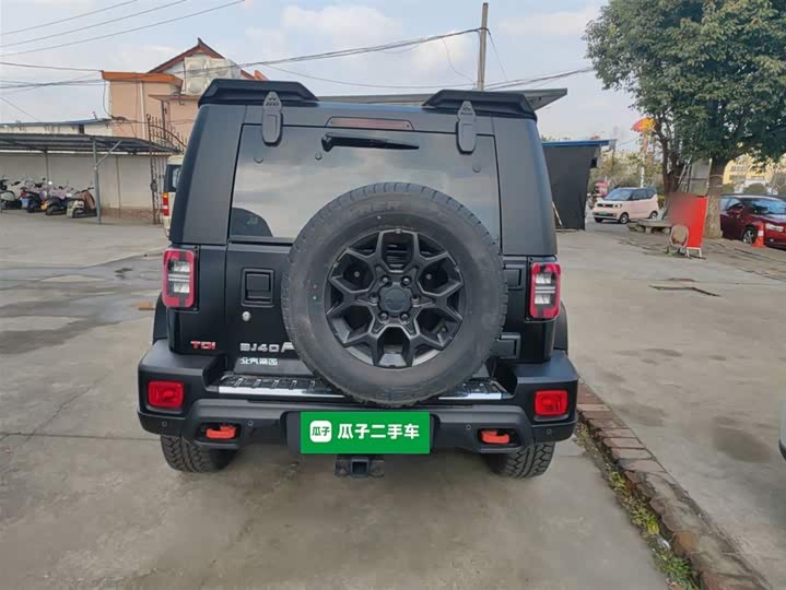 BAIC Beijing BJ40 2024 2024款 2.0D 刀锋英雄荣耀版