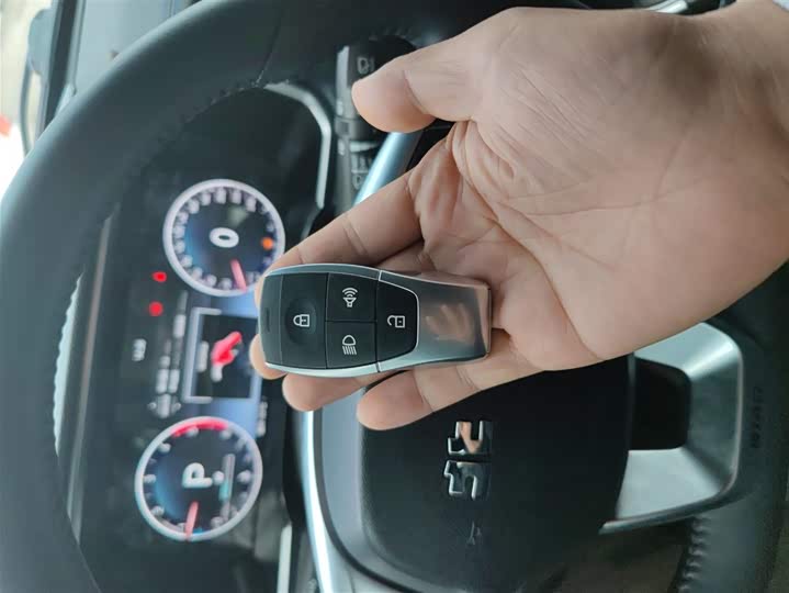 BAIC Beijing BJ40 2024 2024款 2.0D 刀锋英雄荣耀版