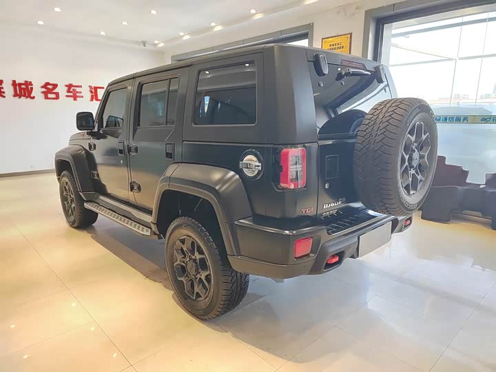 BAIC Beijing BJ40 2024 2024款 2.0D 刀锋英雄荣耀版