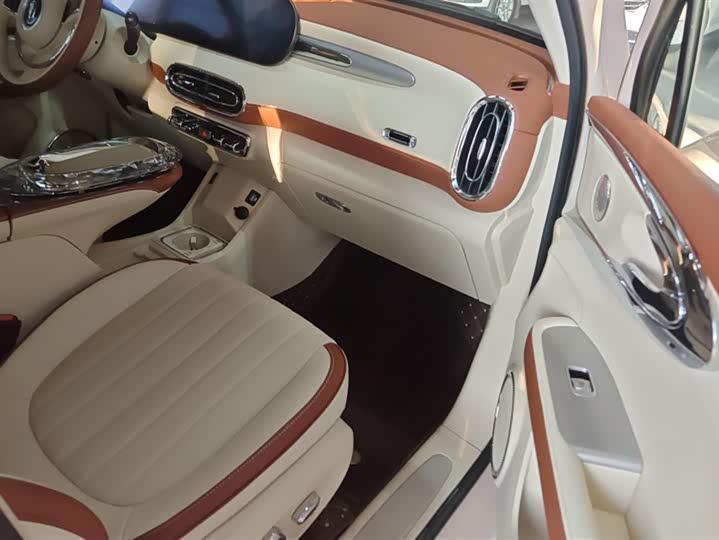 Ora Ballet Cat 2022 2022款 401km 胡桃夹子版