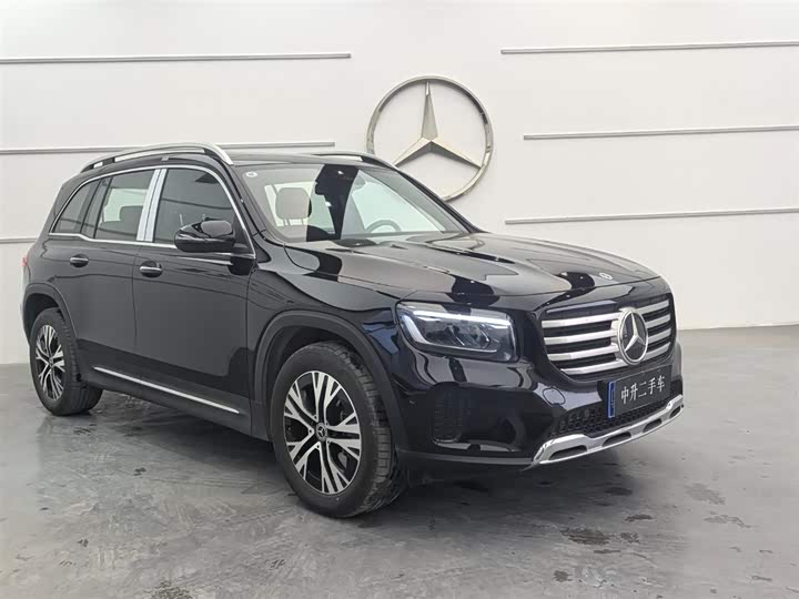 2025 Mercedes-Benz GLB-Class