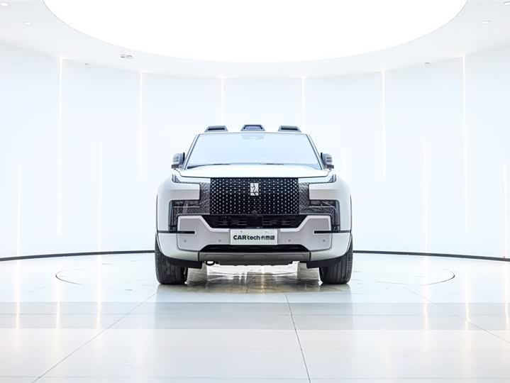 BYD Yangwang U8 2023 2023款 豪华版