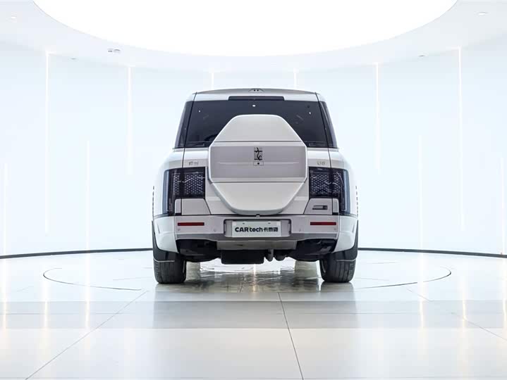 BYD Yangwang U8 2023 2023款 豪华版