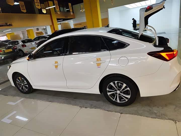 Changan Eado Plus 2024 2024款 PLUS 蓝鲸NE 1.4T GDI DCT高能版