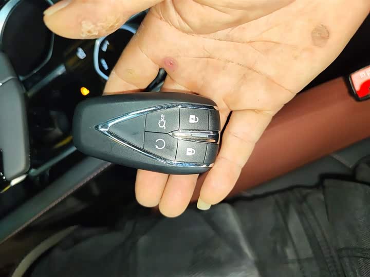 Changan Eado Plus 2024 2024款 PLUS 蓝鲸NE 1.4T GDI DCT高能版