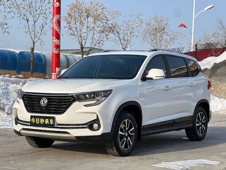 Dongfeng Forthing T5 2021 2021款 1.5T 自动旗舰型