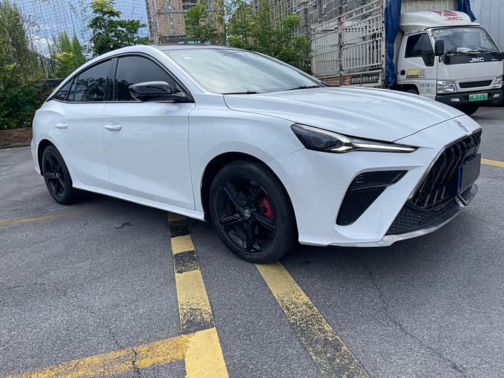 MG Motor 5 Scorpio 2022 2022款 1.5T Trophy运动旗舰版