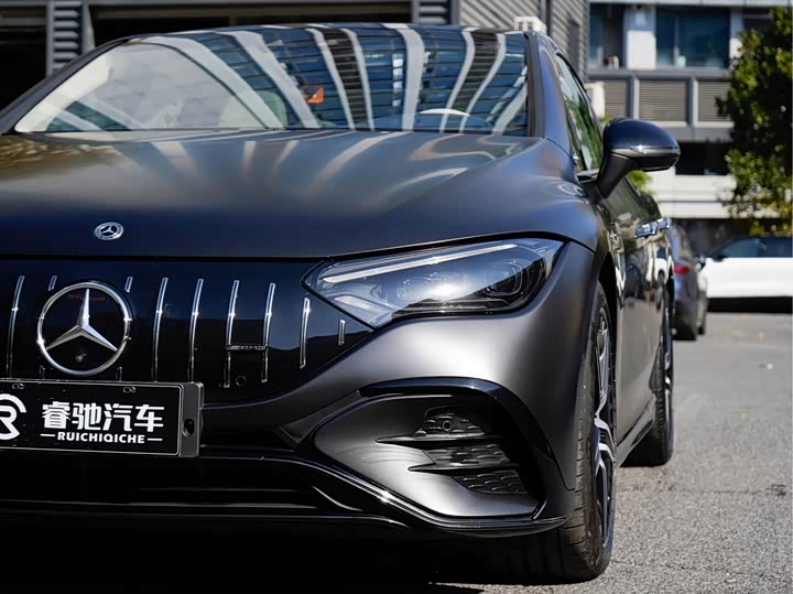 Mercedes-Benz EQE AMG 2023 2023款 AMG EQE 53 4MATIC+