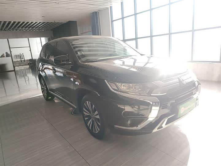 2021 Mitsubishi Outlander