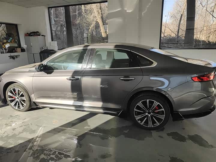 Geely Preface 2025 2025款 东方曜 2.0TD 望月版