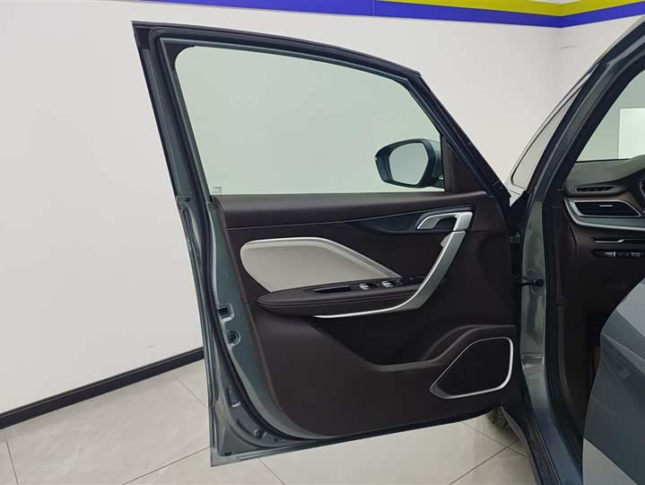 Geely Jiaji 2025 2025款 1.5TD DCT龙腾版