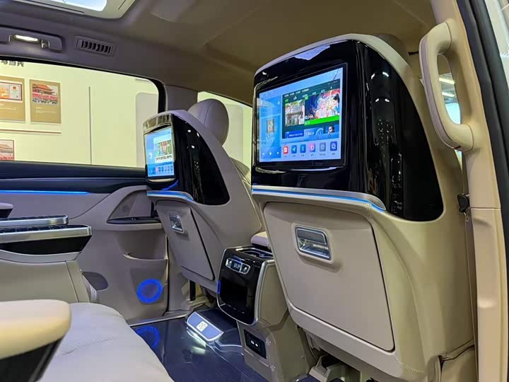 Buick GL8 Hybrid 2025 2025款 陆尚 先享版 7座