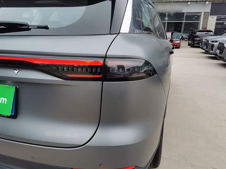 Chery Tiggo 8L 2024 2024款 2.0T 两驱尊贵版 5座