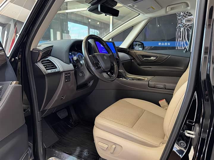 Toyota Vellfire 2024 2024款 皇冠 双擎 2.5L 至尊行政版