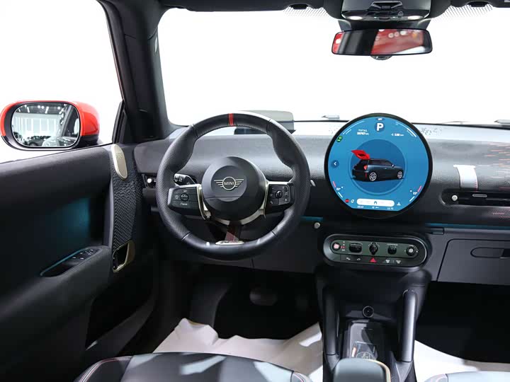 Mini Cooper 2024 2024款 452km COOPER SE 赛车手