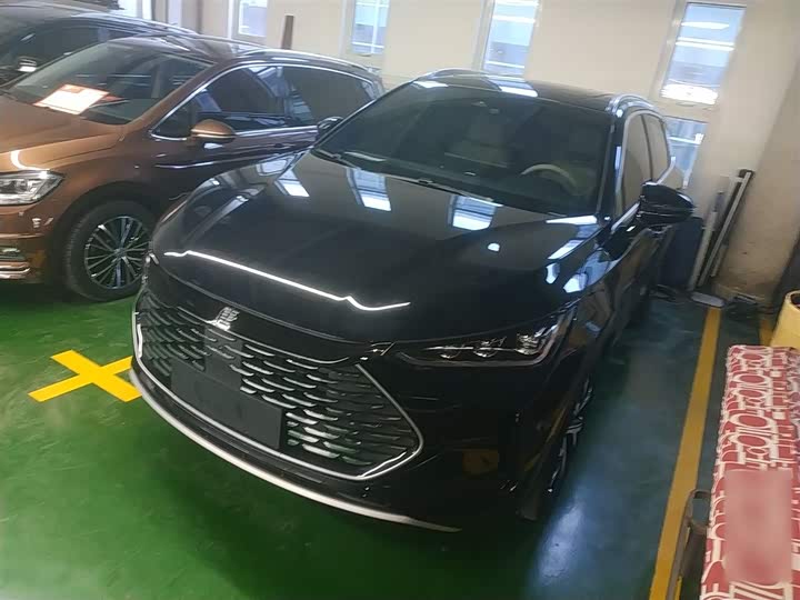 2025 BYD Tang Hybrid/EV