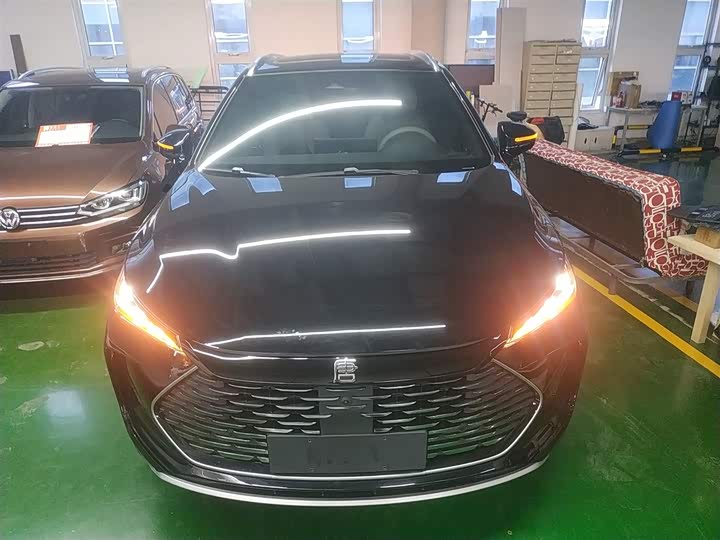 2025 BYD Tang Hybrid/EV